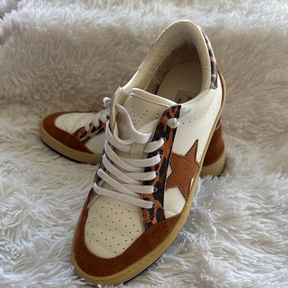 Vintage Havana Leopard Star Sneakers